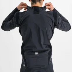 Sportful Aqua Pro Men's Waterproof Jacket - Black -Sportfu Bike Gear Shop 112051821a 002 16 1400Wx1400H