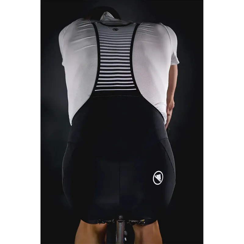 Endura Pro SL Long Leg Bib Shorts - Black 4 Endura Pro SL Long Leg Bib Shorts - Black - Image 4