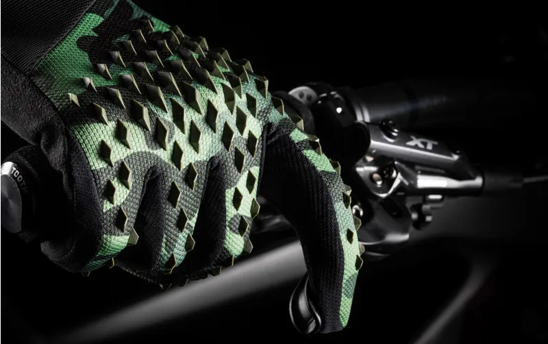 Bluegrass Prizma 3D Long Finger Gloves - Camo Green 2 Bluegrass Prizma 3D Long Finger Gloves - Camo Green - Image 2