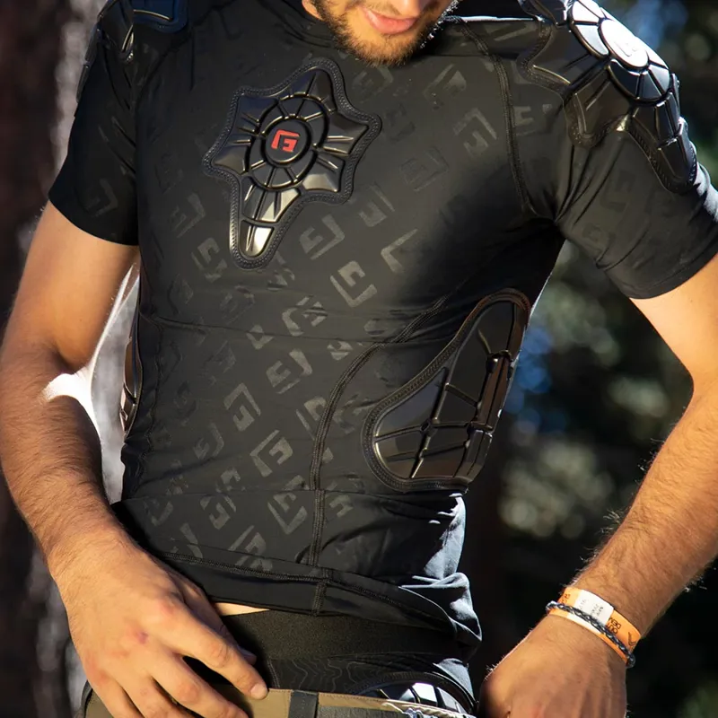 G-Form Pro-X Short Sleeve Body Armour Shirt - Black 3 G-Form Pro-X Short Sleeve Body Armour Shirt - Black - Image 3