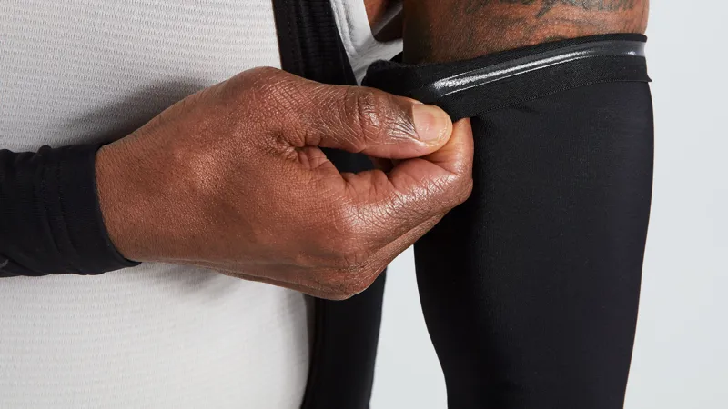 Specialized Thermal Arm Warmers - Black 2 Specialized Thermal Arm Warmers - Black - Image 2