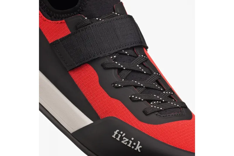 Fizik Gravita Tensor Flat MTB Shoes - Red/Black 6 Fizik Gravita Tensor Flat MTB Shoes - Red/Black - Image 6