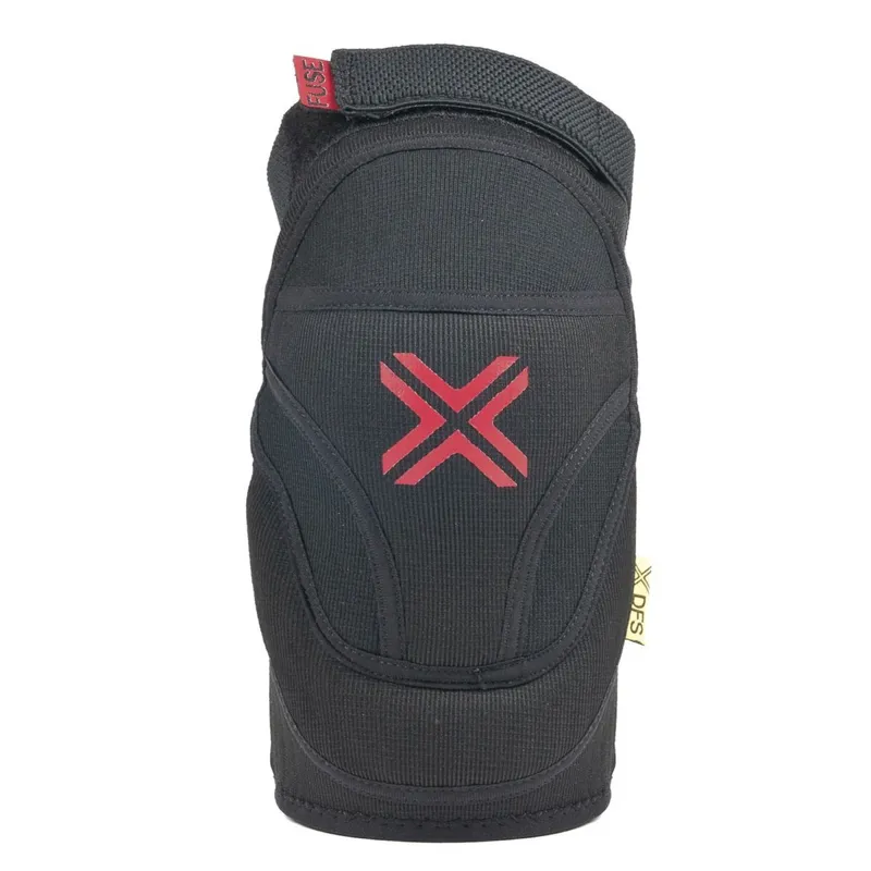 Fuse Delta Youth Knee Pads - Black/Red 3 Fuse Delta Youth Knee Pads - Black/Red - Image 3