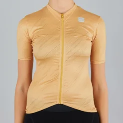 Sportful Flare Womens Short Sleeve Jersey - Raspberry 10 Sportful Flare Womens Short Sleeve Jersey - Raspberry -Sportfu Bike Gear Shop SF21056GLD 1