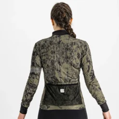 Sportful Escape Supergiara Women's Thermal LS Jersey - Beetle/Black 13 Sportful Escape Supergiara Women's Thermal LS Jersey - Beetle/Black -Sportfu Bike Gear Shop SF21507BeetleBLK 2