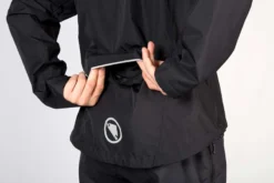 Endura Hummvee Waterproof Men's Jacket - Black -Sportfu Bike Gear Shop e9120 detail bp04