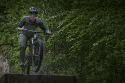 Madison DTE 3-Layer Men's Waterproof Bib Trousers - Midnight Green -Sportfu Bike Gear Shop mcl23w431 10 2